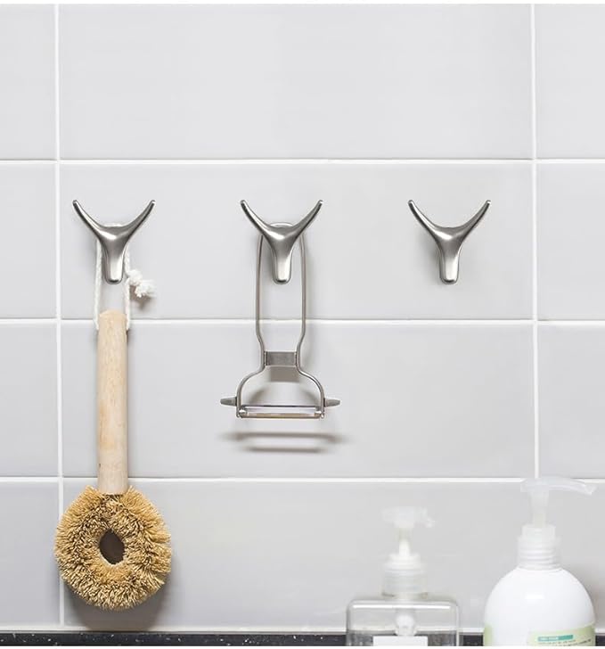 4 Packs Towel Hooks,Coat Hook Cow Head Wall Hooks, Metal Heavy Duty Wall Hooks for Hanging Coats, Hats, Bags, Kitchenware and Towels in Living Room, Kitchen, Bedroom and Bathroom (Silver)
