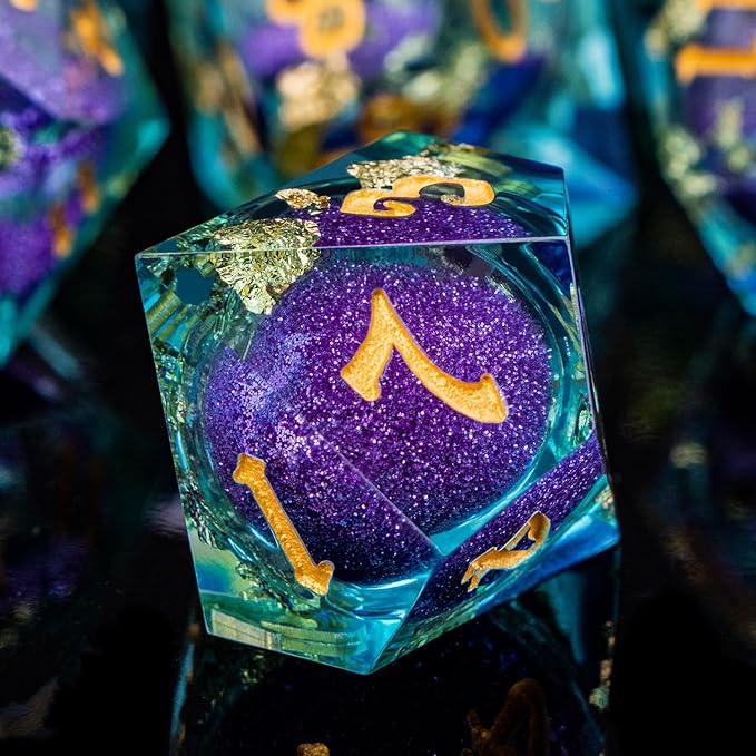 ARUOHHA Liquid Core DND Dice Set, 7pcs Resin Sharp Edged Dragons Dice RPG Role Playing Games, Purple Blue Polyhedral Dungeons D and D Dice with Gift Box D20 D12 D10 D8 D6 D4